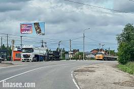 Володарское ш., 6 км + 450м от Рязанского ш. справа (д. Нижнее Мячково, за остановкой Нижнее Мячково)