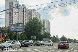 Ореховый бульвар 20/2, (светофор, ТЦ «Облака»)