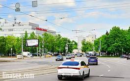 Свободы ул.  29 (светофор)