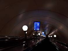 Санкт-Петербург, метро Спасская, спуск, центр, 2 лайтбокс - поз.27Б