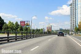 Минская ул.   1, 50 м после съезда на Мосфильмовскую ул.