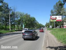 Калинина ул., 200м от пересечения с ул. Ньютона, справа при движении к Московскому пр-ту